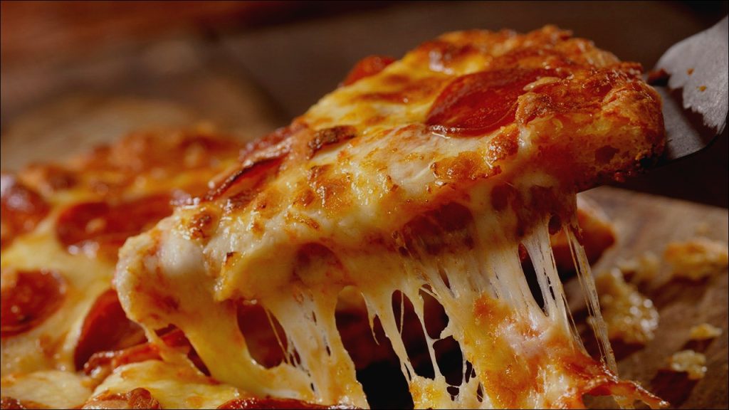 Restaurant Caught Red-Handed Serving ‘Best-Selling’ Pizza with a Secret Ingredient