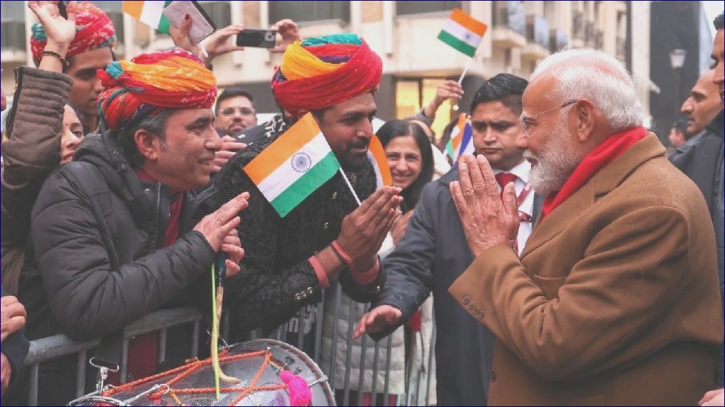 PM Modi’s France Trip: Enthusiastic Diaspora Greets Him as Trudeau, Pichai, and Scholz Arrive at Élysée Palace