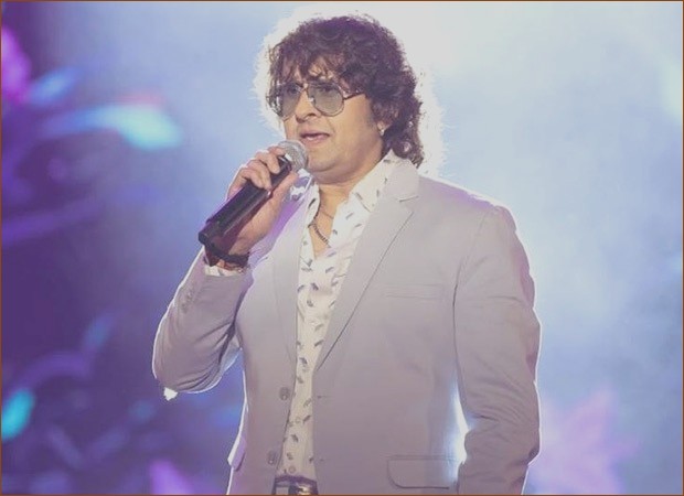 Sonu Nigam Pleads for Peace as Bottles and Stones Mar DTU Concert: “Please Don’t Do This”