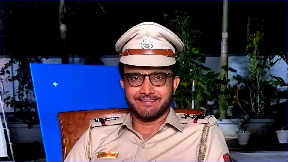 Sourav Ganguly Steps into the Spotlight in Netflix’s Khakee 2!