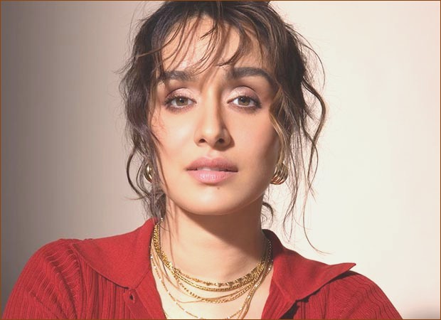 Shraddha Kapoor Reaches Out to LinkedIn: “I Want to Share My Business Journey!”