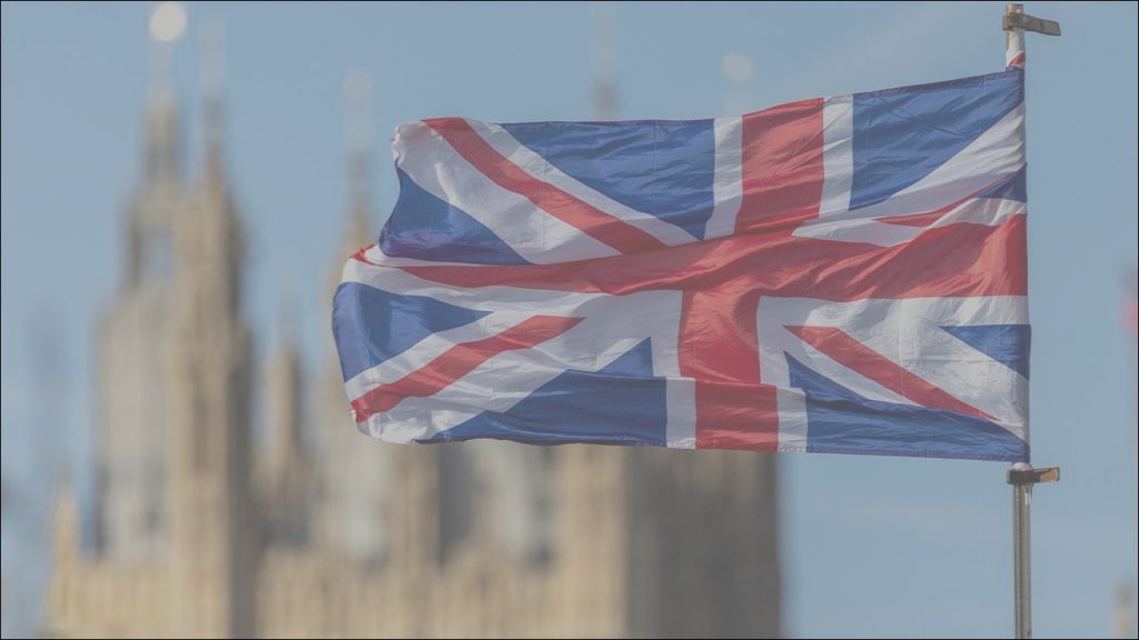 Divided Flags: Citizens Rally Against Foreign Banners in ‘Woke’ Britain