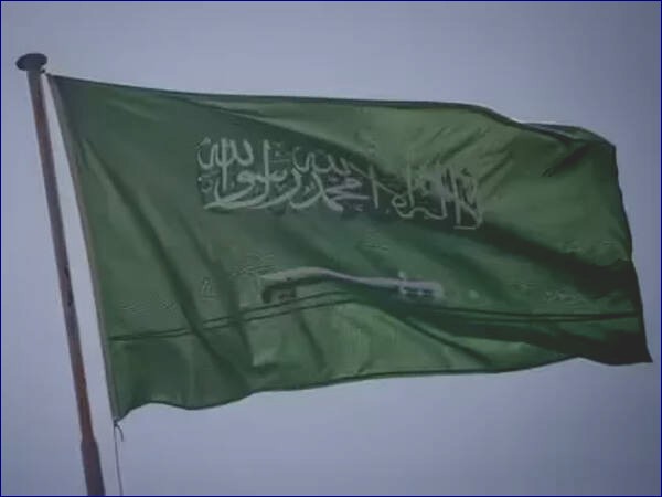 Saudi Arabia Set to Welcome All Foreign Investors to Its Financial Market Next Month