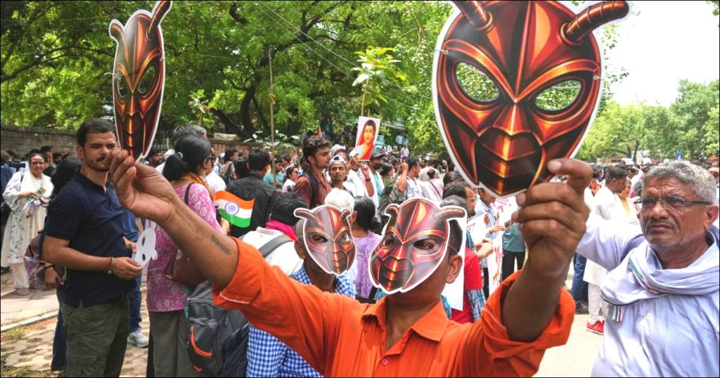India’s Cockroach Party Sparks Nationwide Youth Uprisings