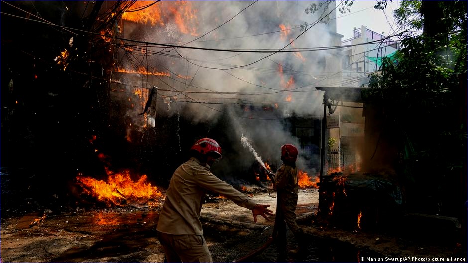 Tragic Blaze Claims Lives in New Delhi