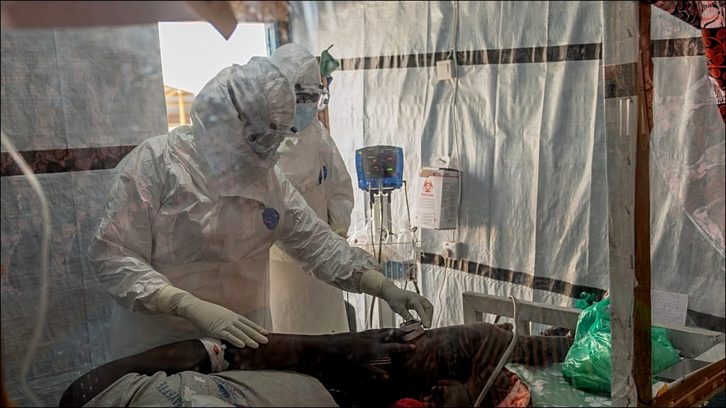 Ebola Cases Take a Turn: France Confirms Its First Infection, Reports Health Officials
