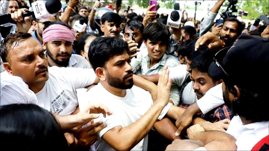 Abhijeet Dipke of Cockroach Janta Party Attacked During Jaipur Protest