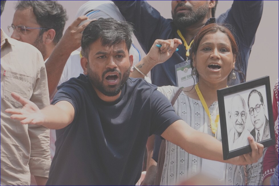 India’s Cockroach Party Stages Protest, Calls for Minister to Step Down