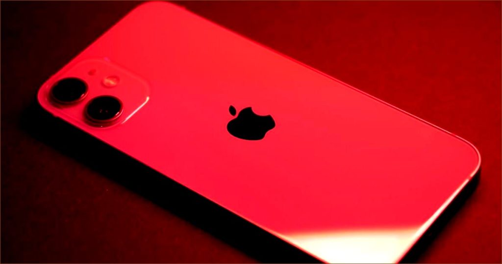 Tech Talk: Celebrating the Fourth of July with Your Smartphone