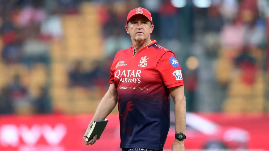 RCB Coach Andy Flower Stays Put; Dinesh Karthik Confirms No Move to England Test Squad