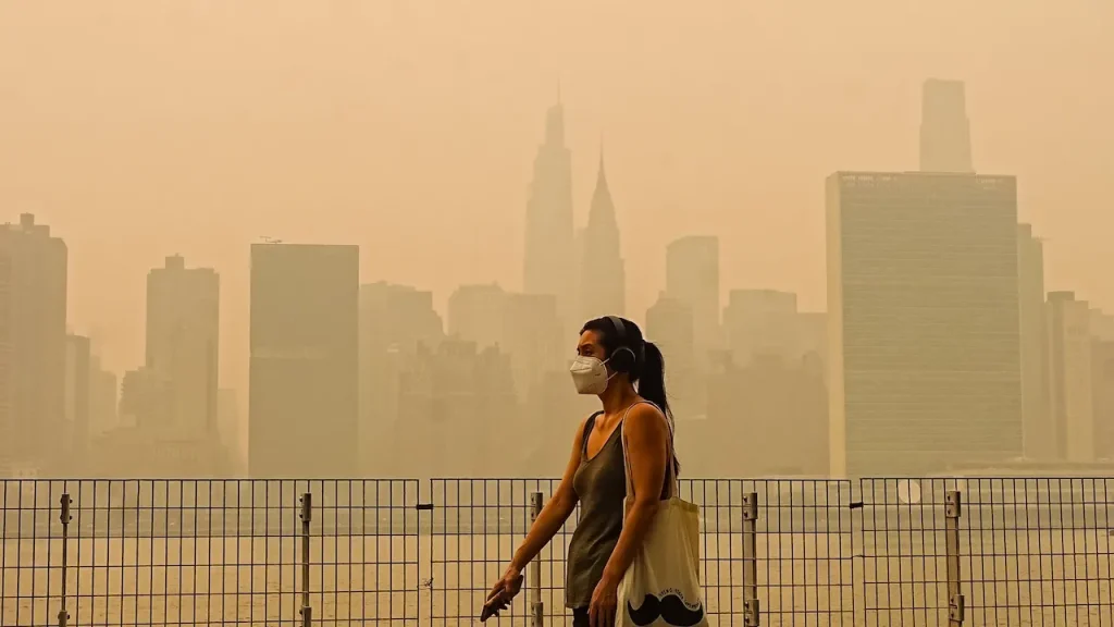 Smoke from Wildfires Heightens Risks for Asthma, COPD, and Heart Disease