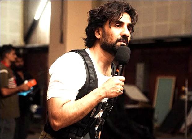 Vir Das Wraps Filming on Baara Number; Describes Found-Footage Thriller as “Grippingly Intense”