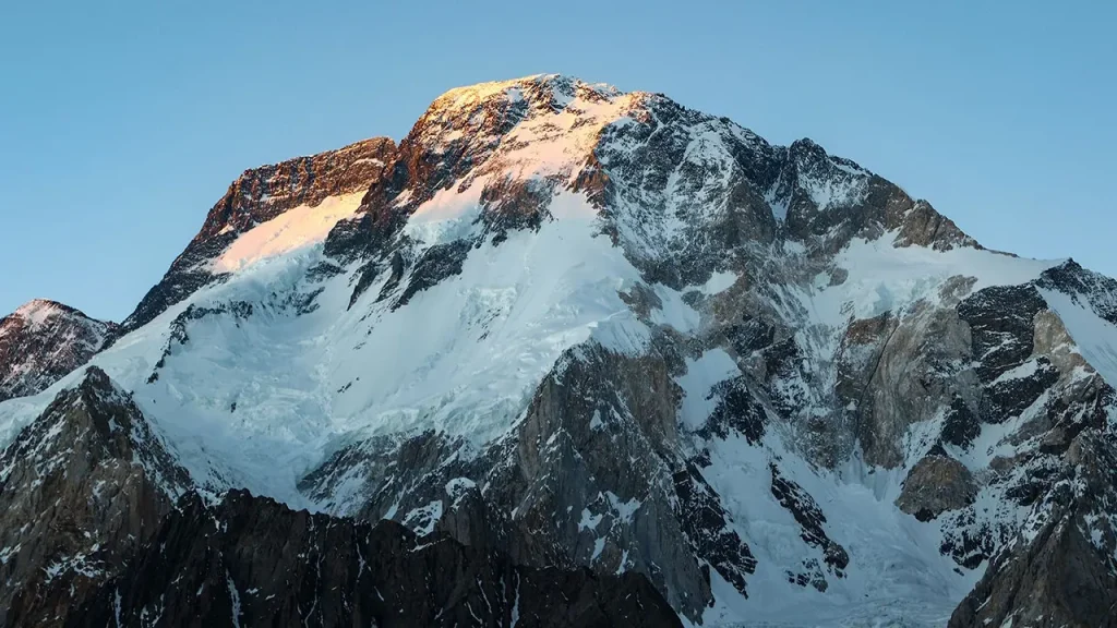 Tragedy Strikes: American Climber Among Victims of Broad Peak Avalanche in Pakistan