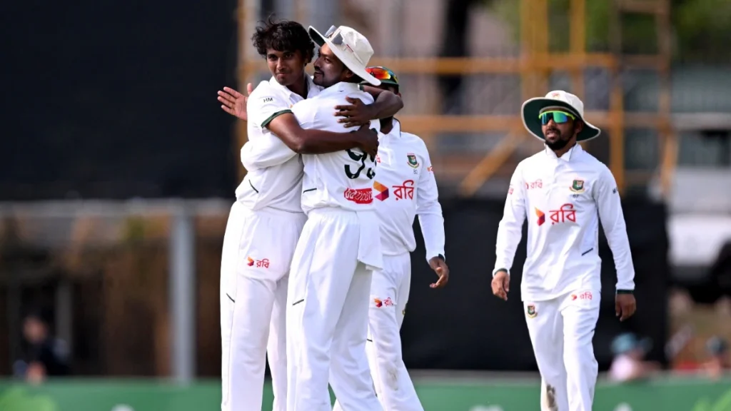 AUS vs BAN, 1st Test: Bangladesh Seeks Breakthrough Victory as Australia Fights Back on Day 3