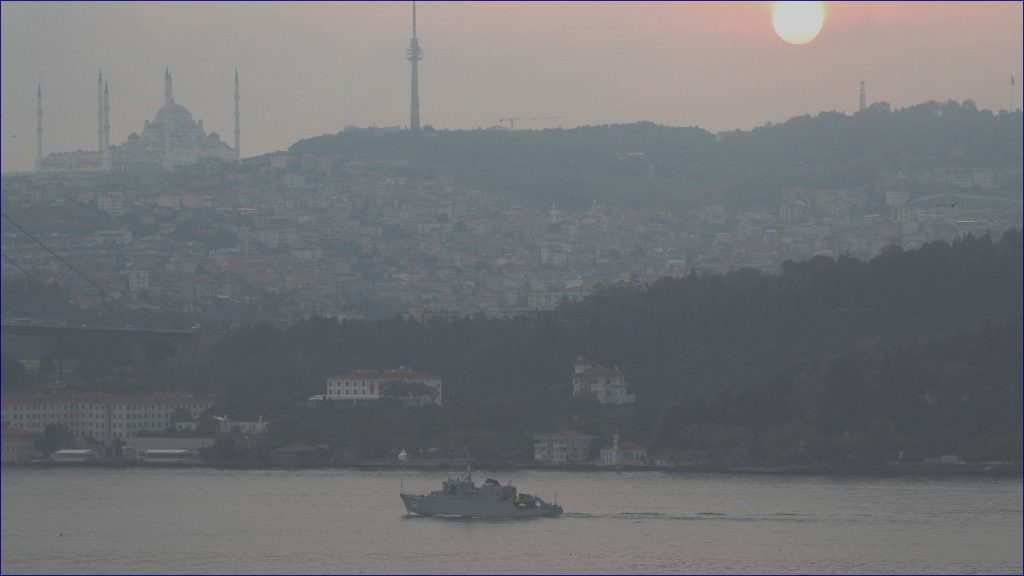Collision at Sea: One Turkish Vessel Out of Touch After Incident Near Istanbul