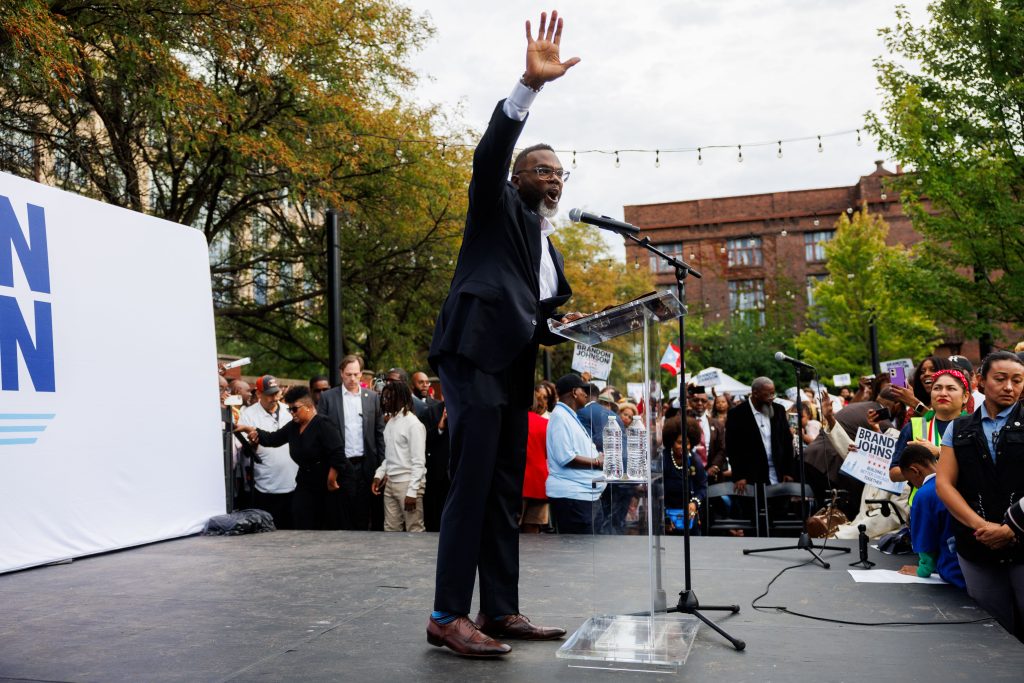 World Business Chicago Bypasses Hearing on Mayor Brandon Johnson’s Videos