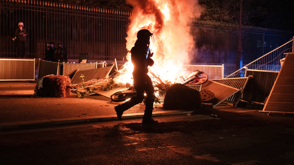 France’s Student Uprising Gains Momentum with Support from 54 Leftist Organizations